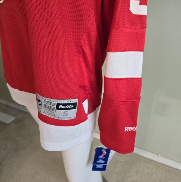 Nicklas Nik Lidstrom Detroit Red Wings 2011 Reebok Hockey Jersey Mens Small Unis - Picture 4 of 16